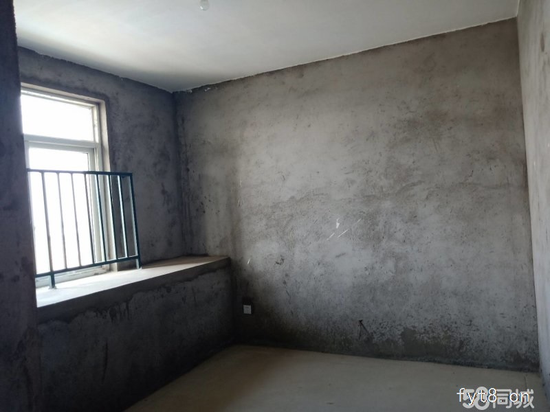 东一小学,大润发,新市医院,户型采光好,可全款按揭急用钱出售